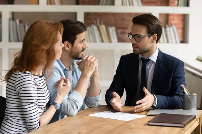 How to Choose an Immigration Attorney for the EB-5 Program?
